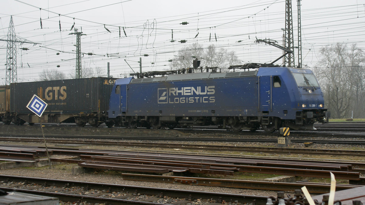 91 80 6186 269-7 D-XRAIL durchfährt den Badischen Bahnhof.
Basel 08.02.18