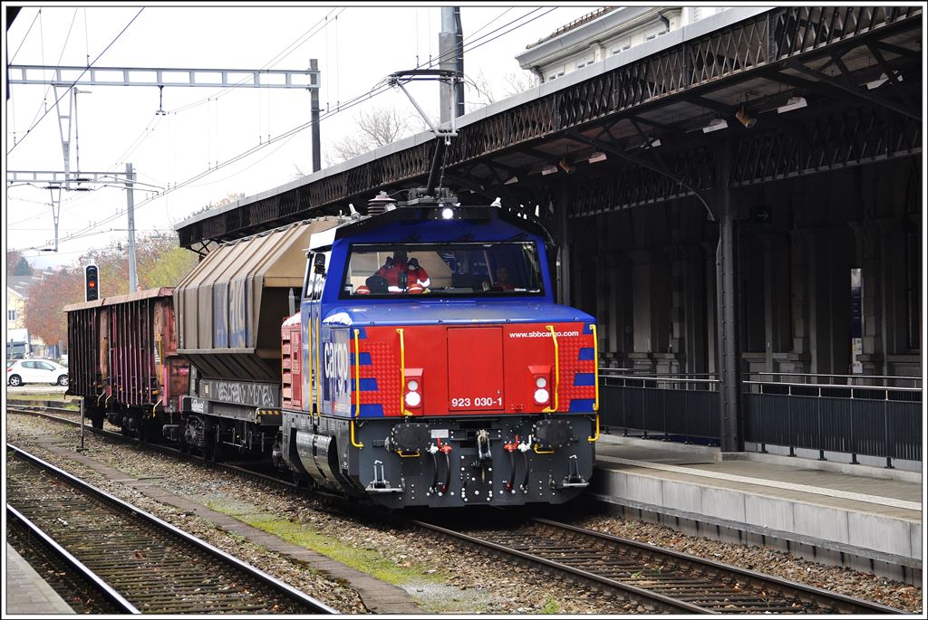 923 030-1 in Rorschach. (11.11.2014)