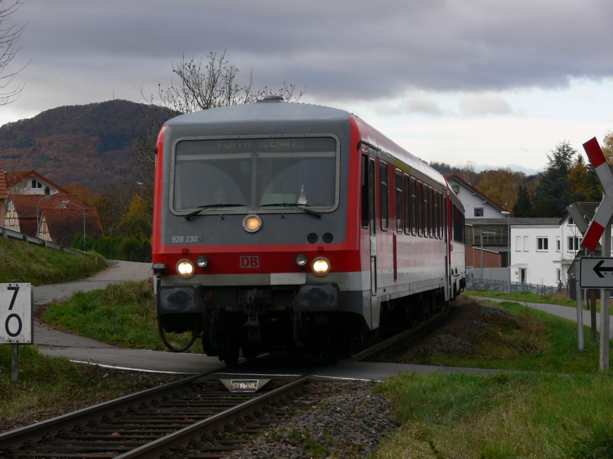 928-230 zwischen Weinheim und F�rth vor M�rlenbach am 05.11.2009.