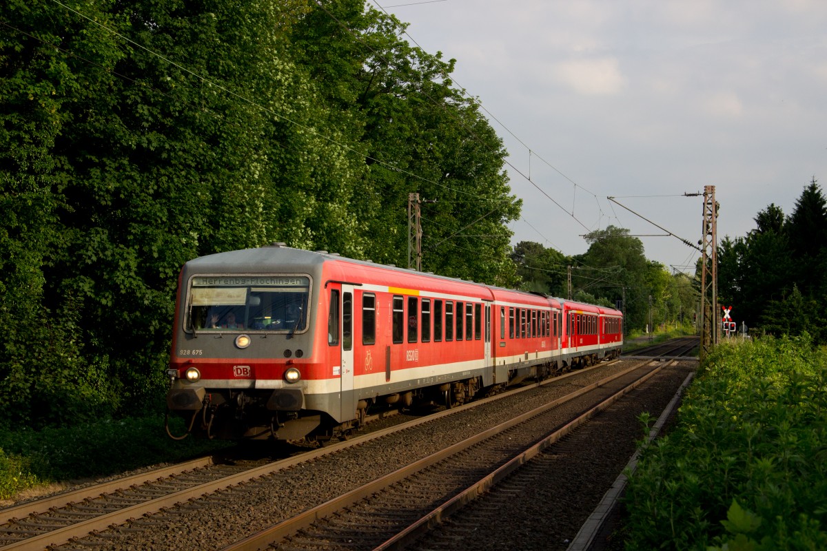 928 675 & 928 527 als Leerfahrt in Solingen-Ohligs am 11.06.14