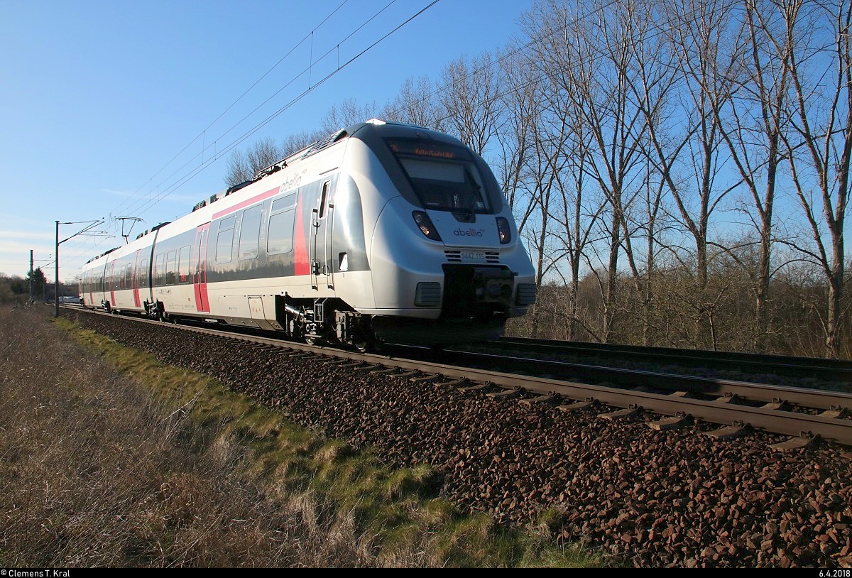 9442 115 (Bombardier Talent 2) von Abellio Rail Mitteldeutschland als RB 74787 (RB75) von Lutherstadt Eisleben nach Halle(Saale)Hbf fährt in Zscherben, Gartenweg, auf der Bahnstrecke Halle–Hann. Münden (KBS 590). [6.4.2018 | 18:13 Uhr]