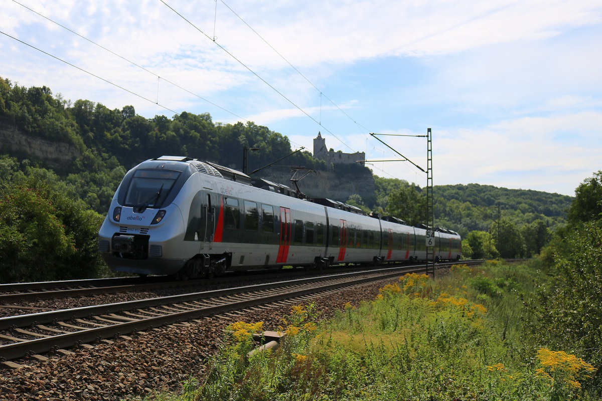 9442 812 (Bombardier Talent 2) von Abellio Rail Mitteldeutschland als RE 74509 (RE17) von Erfurt Hbf nach Leipzig Hbf fährt bei Saaleck auf der Bahnstrecke Halle–Bebra (KBS 580). [8.8.2017 - 14:14 Uhr]
