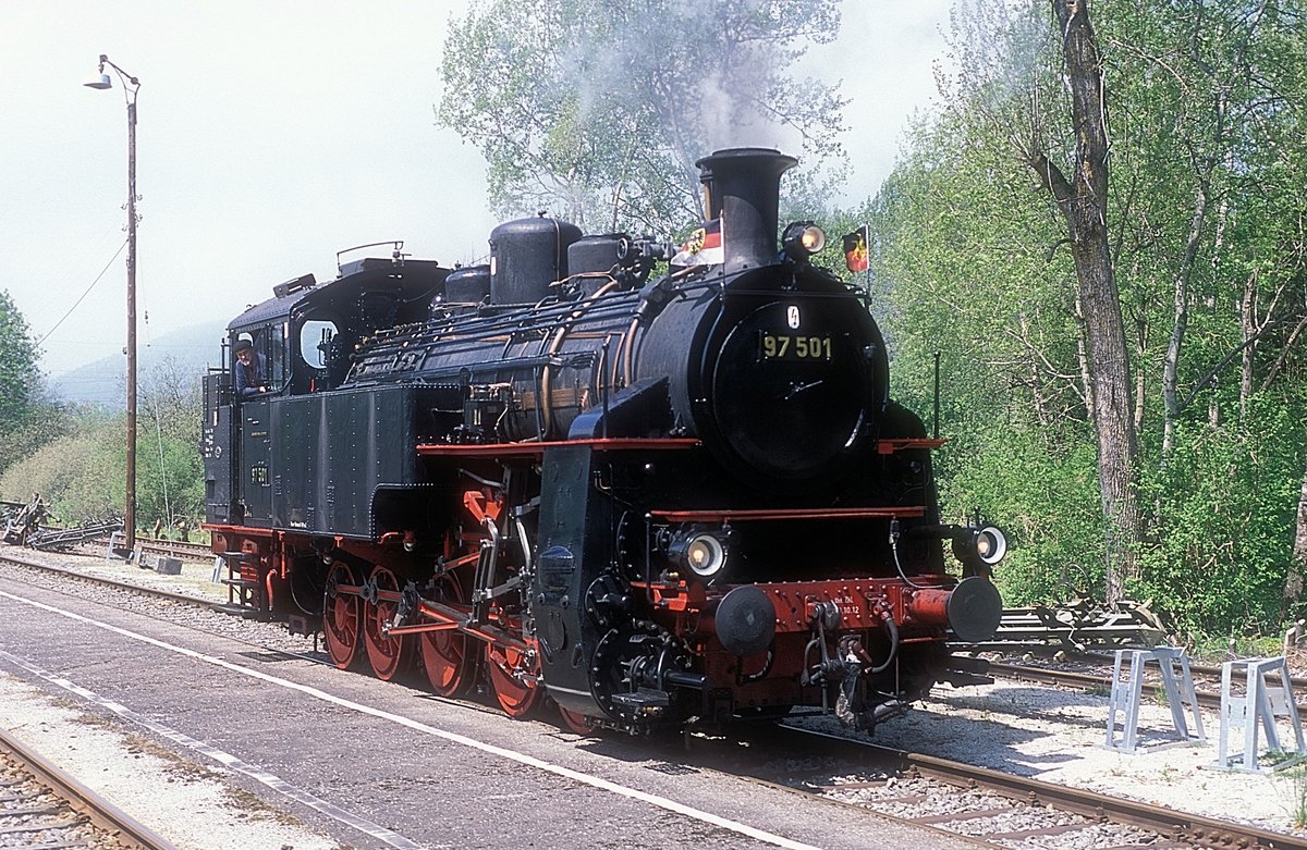 97 501  Blumberg  16.05.15