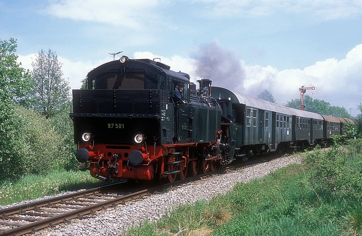 97 501  Blumberg  16.05.15