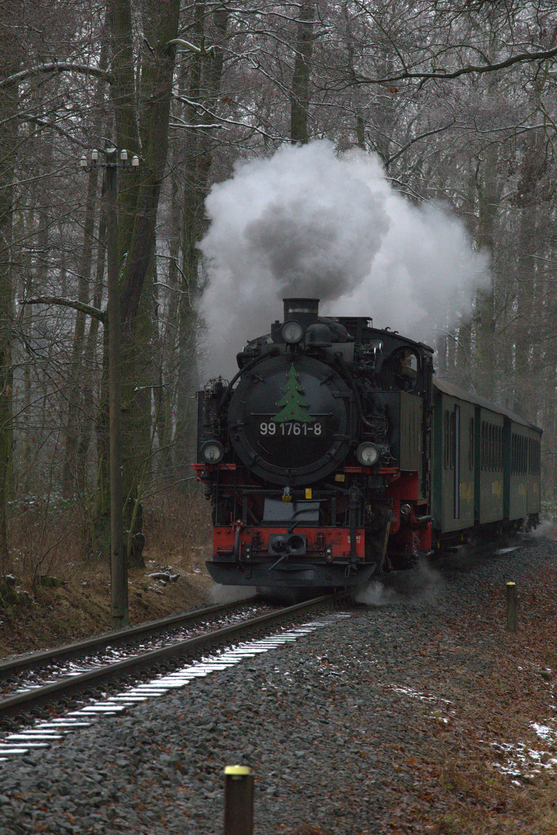 99 1761-8 , aus Radeburg kommend. 10.01.2021 12:15 Uhr.