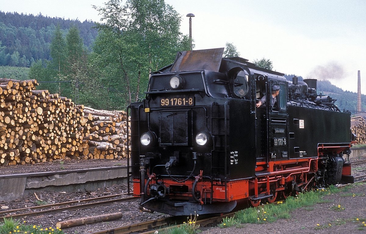 99 1761  Schmiedeberg  12.05.90