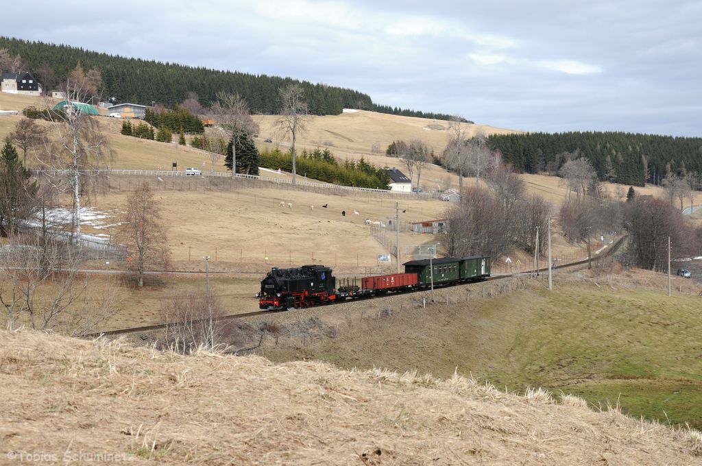 99 1773 mit Arbeitszug Az84021 am 14.04.2013 bei Unterweisenthal