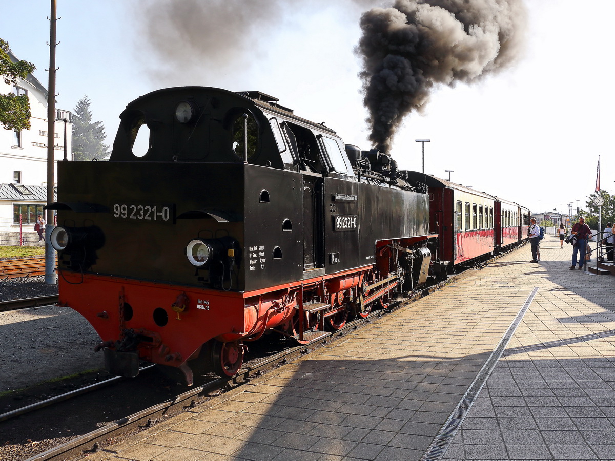 99 2321-0 der Mecklenburgische Bäderbahn  am 23. September 2020 in Bad Doberan.