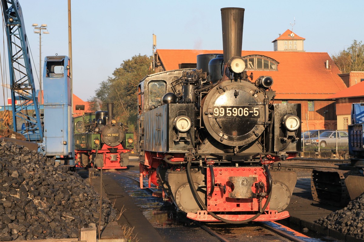 99 5906-5 (Baujahr: 1918) der Harzer Schmalspurbahn GmbH (HSB) auf Bahnhof Wernigerode am 3-10-2014.