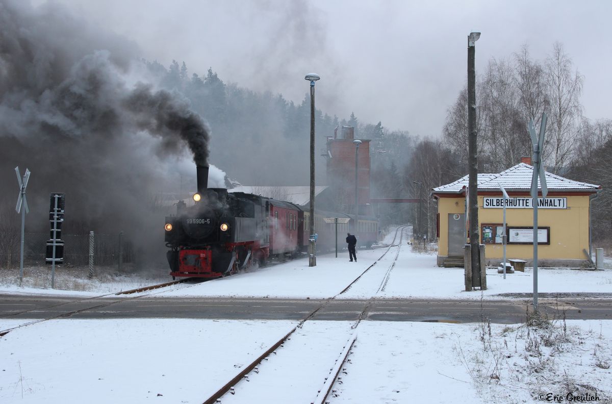 99 5906 am 29.12.14. in Silberhütte.