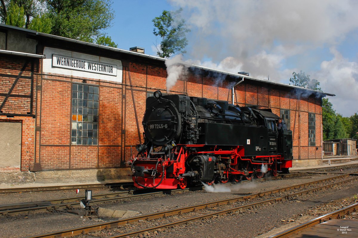 99 7245-6 HSB in Wernigerode Westerntor, Juli 2015.