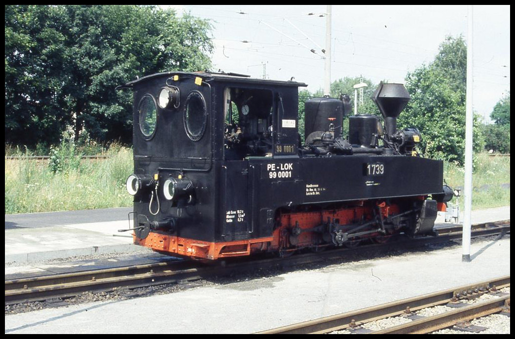 990001 rangiert im BUGA Gelände in Cottbus am 5.7.1995.