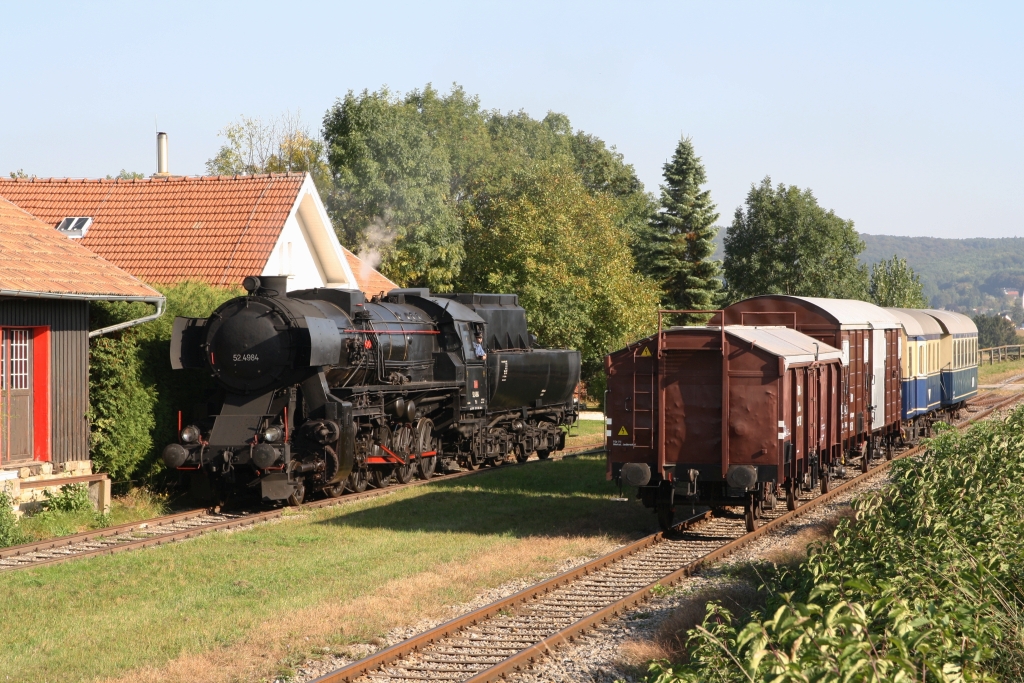 A-LOKTM 52.4984 am 04.Okt. 2021 beim Verschub in Würnitz-Hetzmannsdorf.