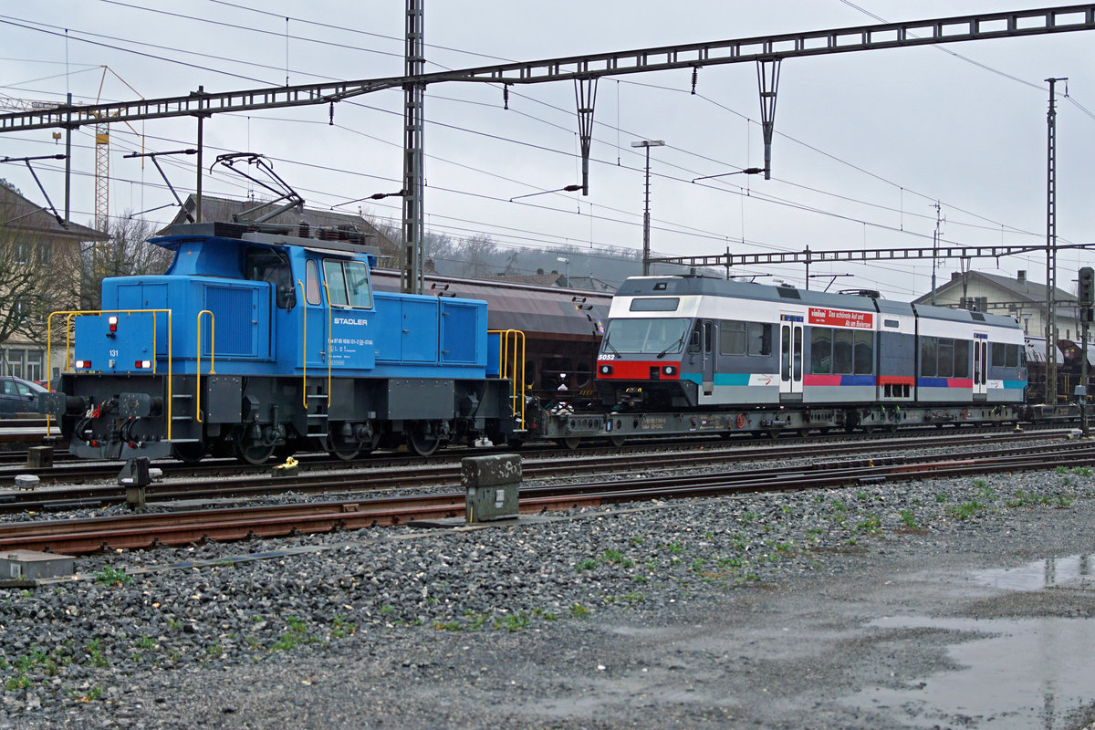Aare Seeland mobil/BTI.
Be 2/6 5052 in Herzogenbuchsee auf Rollschemel unterwegs zu Stadler Rail am 10. März 2020.
Foto: Walter Ruetsch