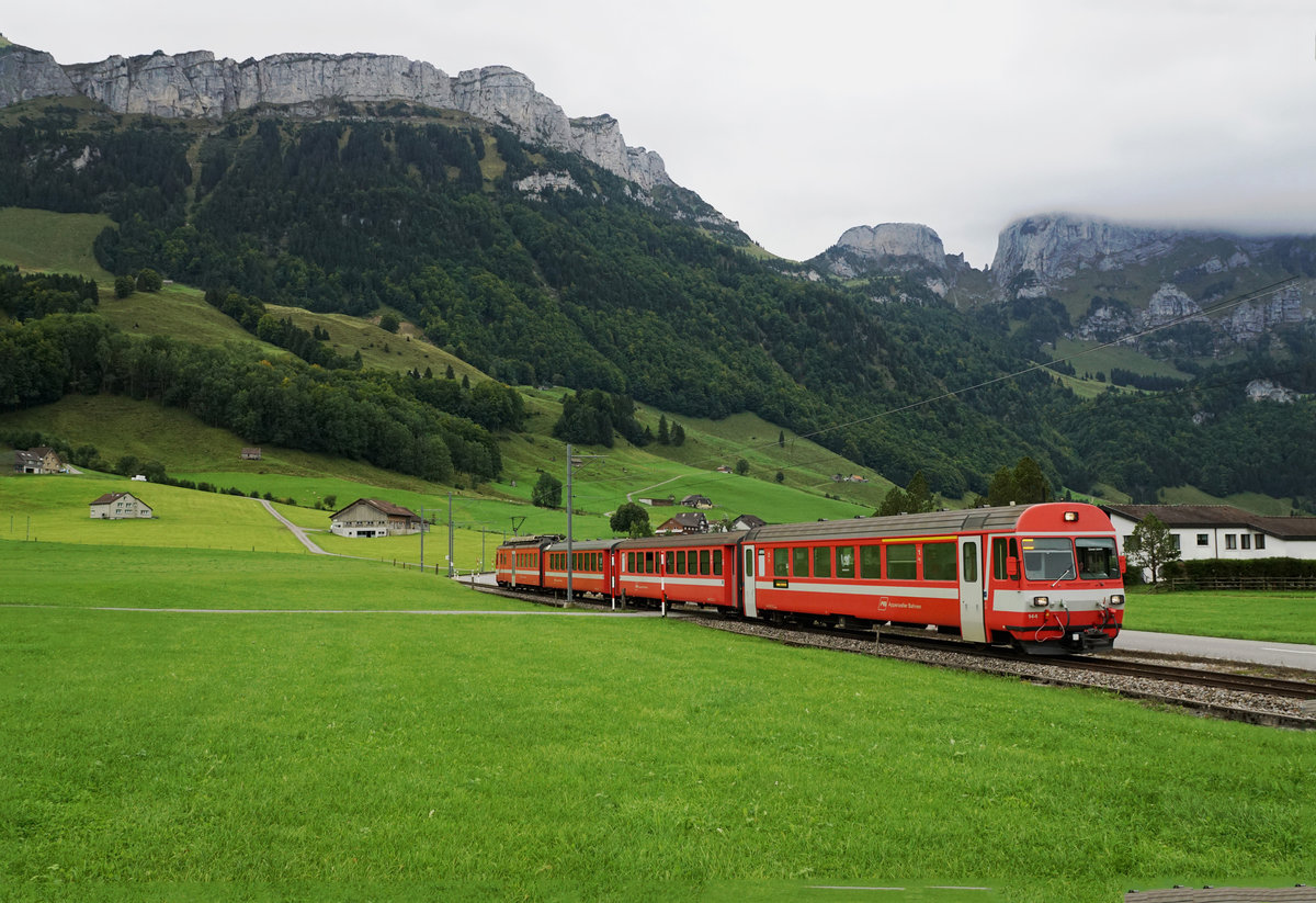 AB: Bahnidylle Streckenabschnitt Appenzell - Wasserauen der Appenzeller Bahnen vom 15. September 2017.
Foto: Walter Ruetsch  