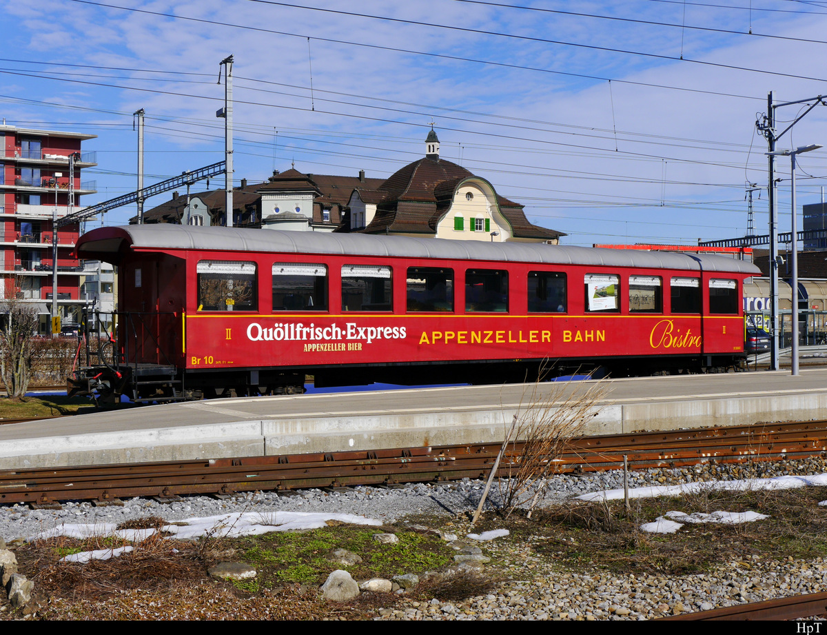 AB - Br10 abgestellt als Werbewagen  im Bahnhof Gossau am 24.02.2019