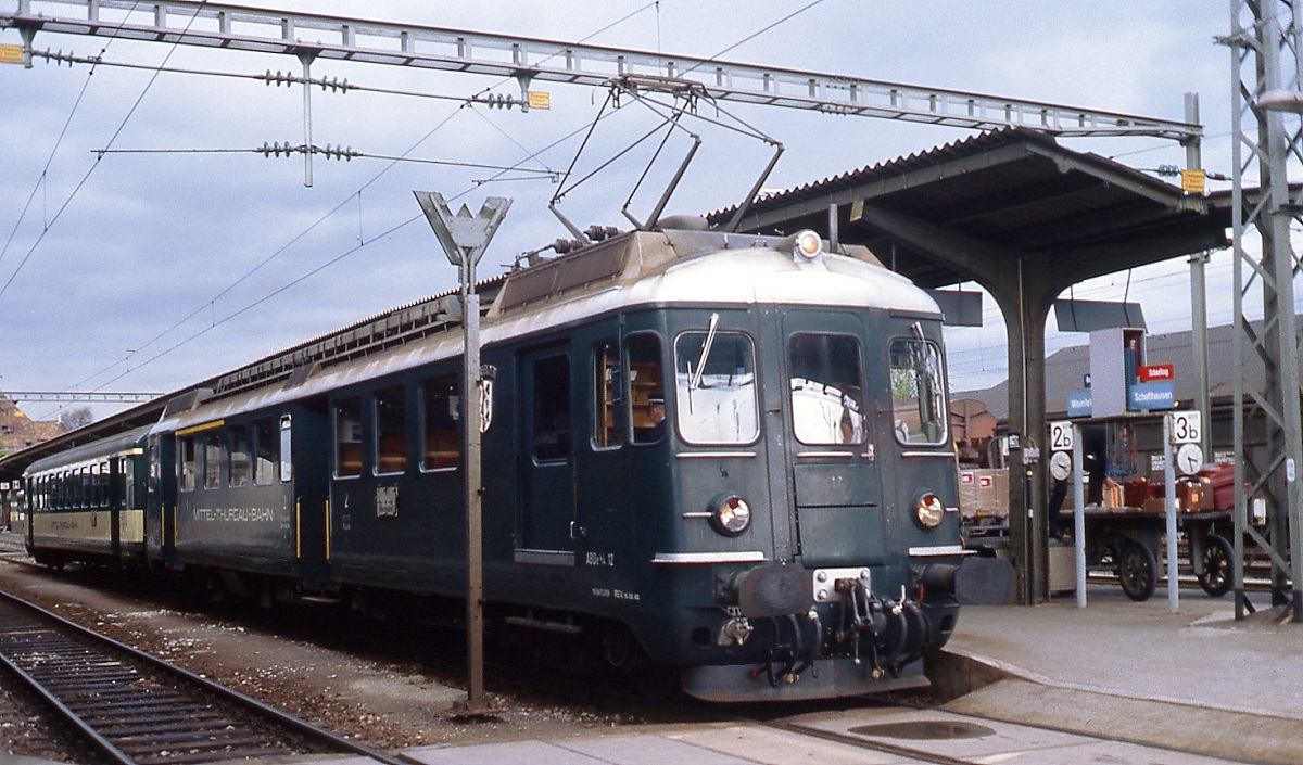 ABDe 4/4 12 der Mittel-Thurgau-Bahn im Frühjahr 1979 im Bahnhof Konstanz