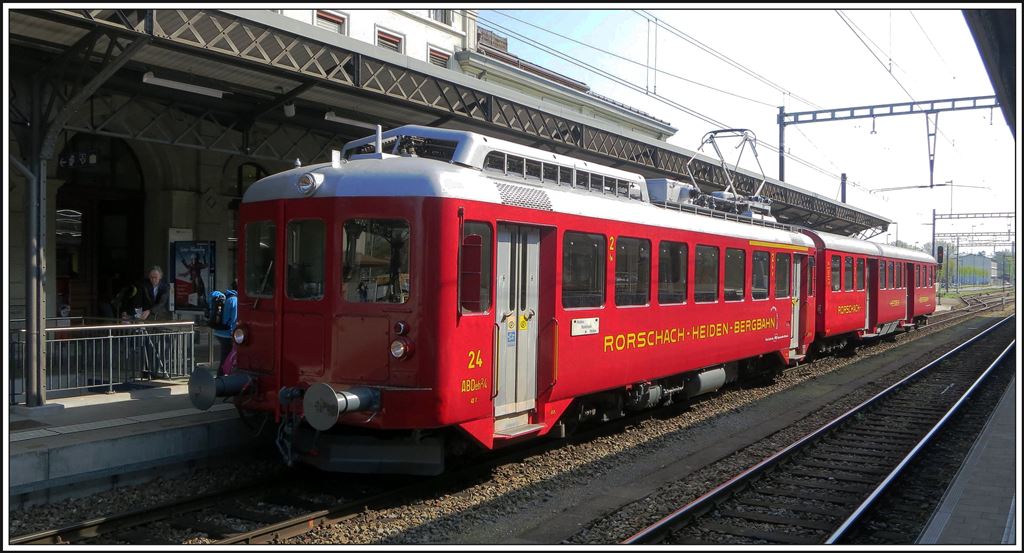 ABDeh 2/4 und Bt 31 in Rorschach. (14.04.2014)