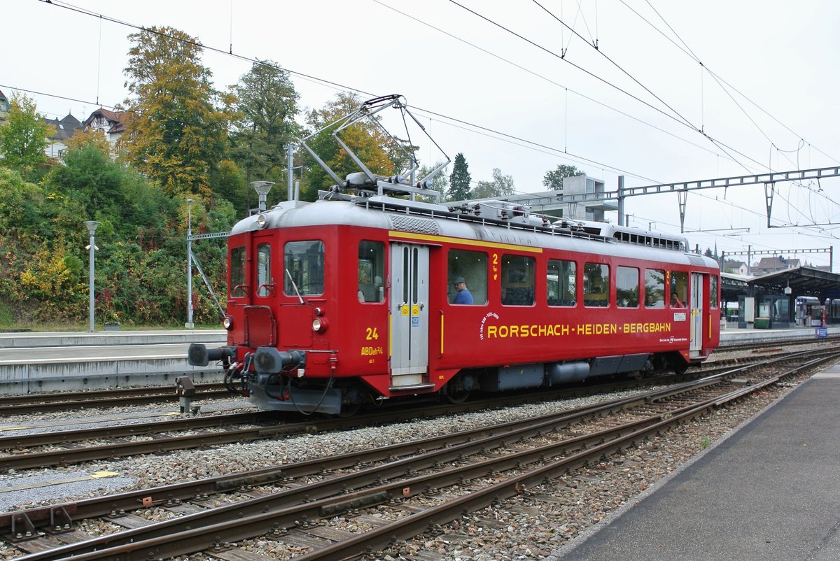 ABDeh 2/4 Nr. 24 bei Ausfahrt in Rorschach, 12.10.2015.