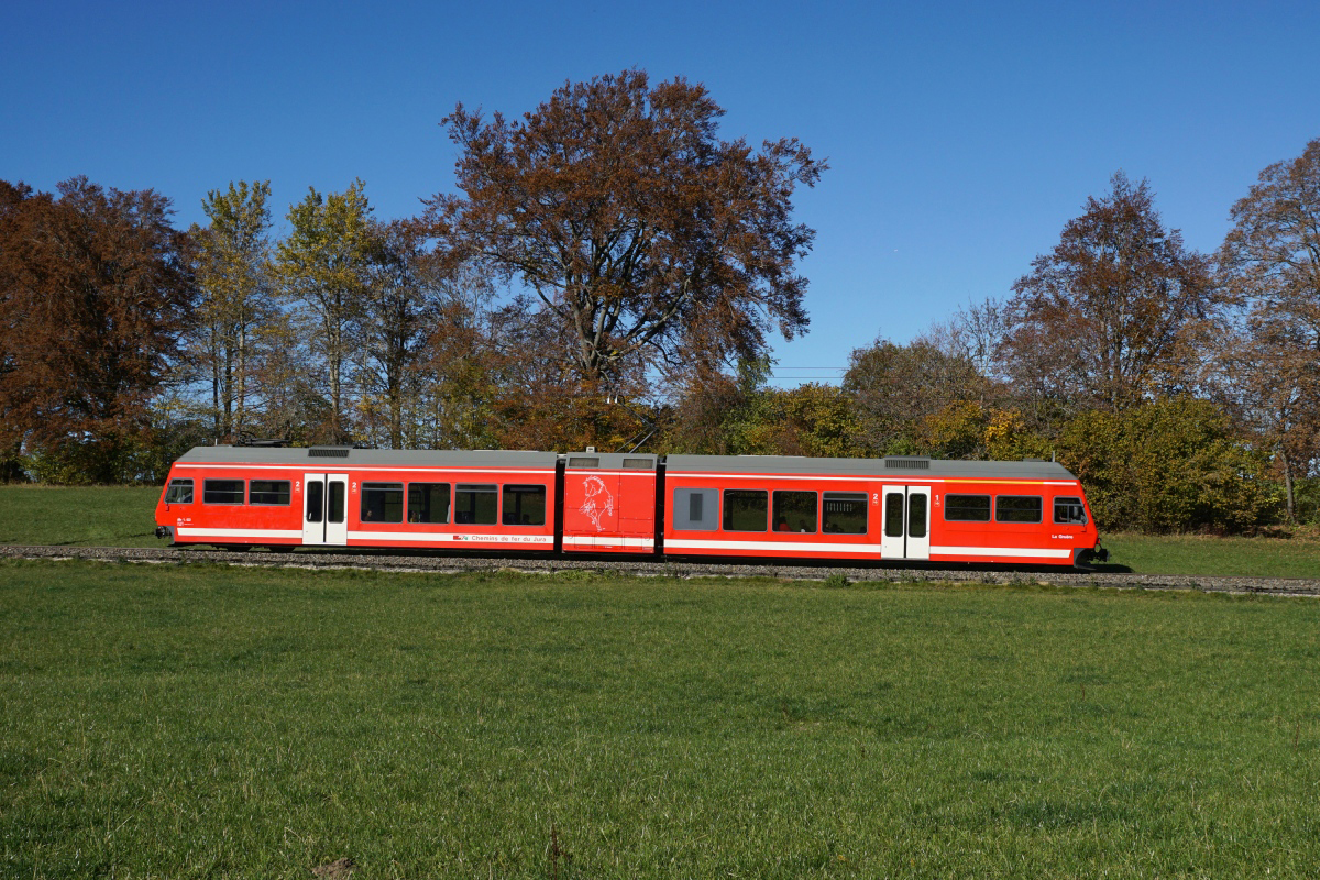 ABe 2/6 633 erreicht am 29.10.2016 Les Reussilles.