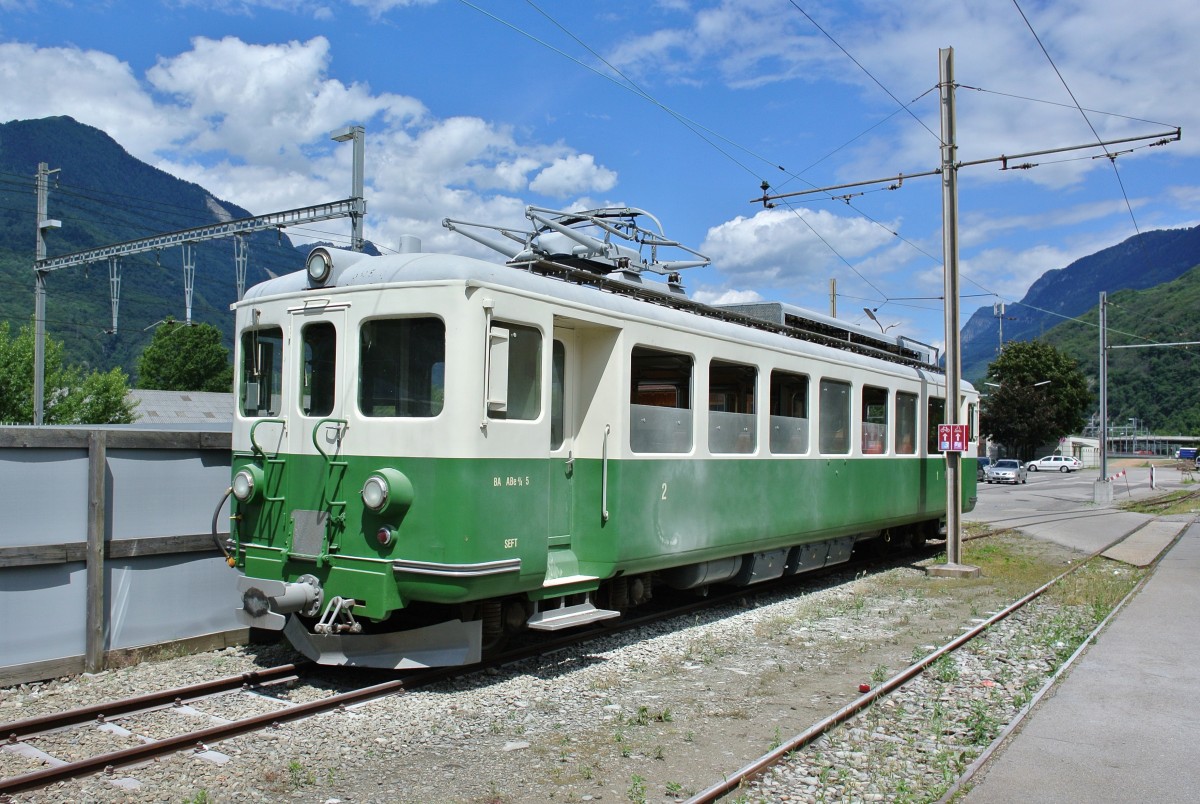 ABe 4/4 Nr. 5 ex BA abgestellt beim Bahnhof von Castione-Arbedo, 29.05.2014.