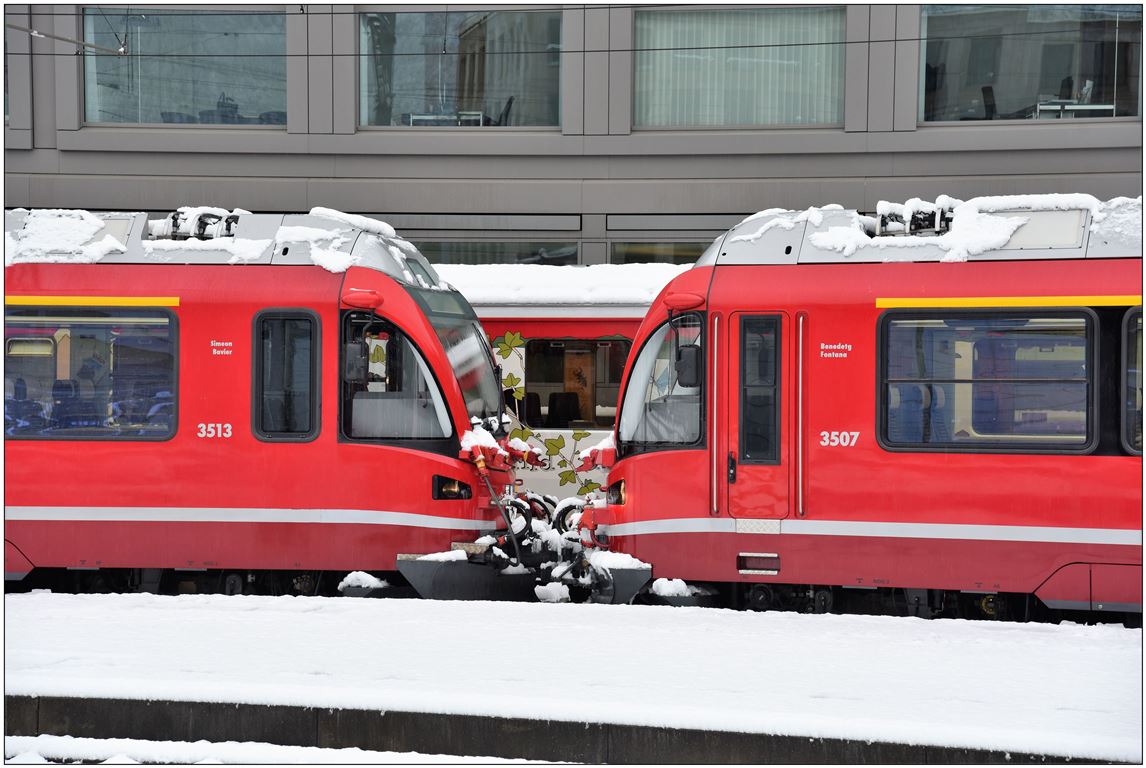 ABe 8/12 3507 und  3513 sind zur Zeit der Streckensperre der Arosabahn in Chur auf Warteposition. (28.10.2018)