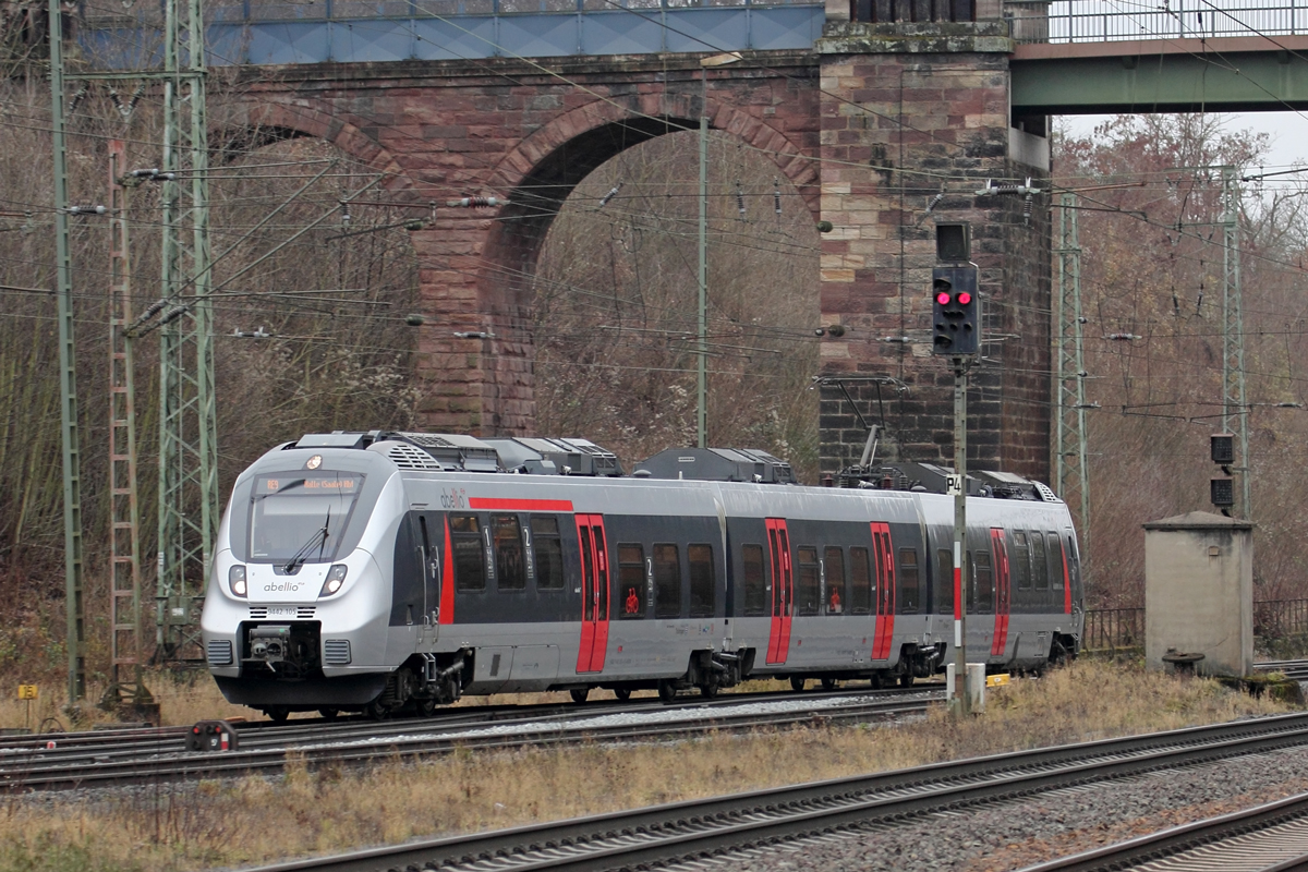 Abellio 9442 105 als RE 9 nach Halle(Saale) in Eichenberg 14.12.2021