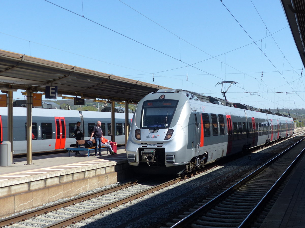 abellio 9442 806 als RB 74614 von Leipzig Hbf nach Eisenach, am 22.04.2019 in Naumburg (S) Hbf.