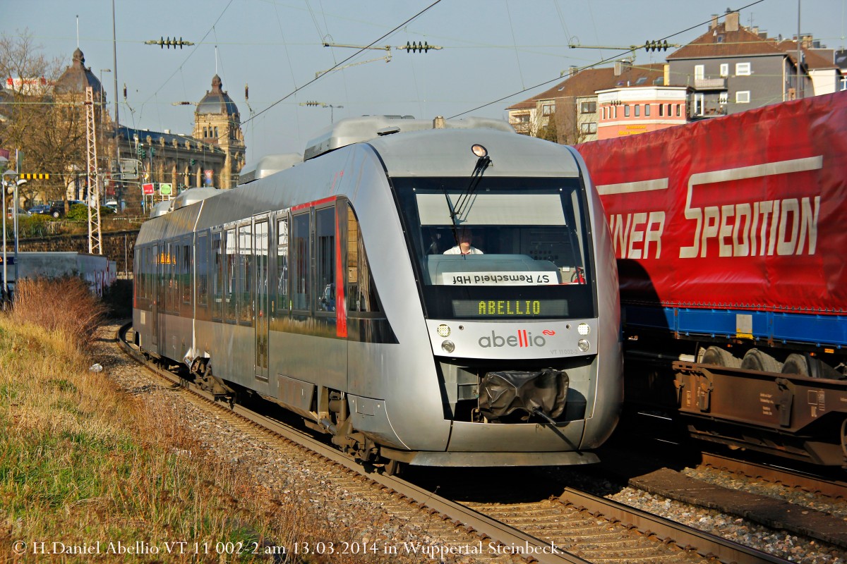 Abellio VT 11 002-2 als S7 fuhr in Richtung Düsseldorf Hbf am 13.03.2014 in Wuppertal Steinbeck.