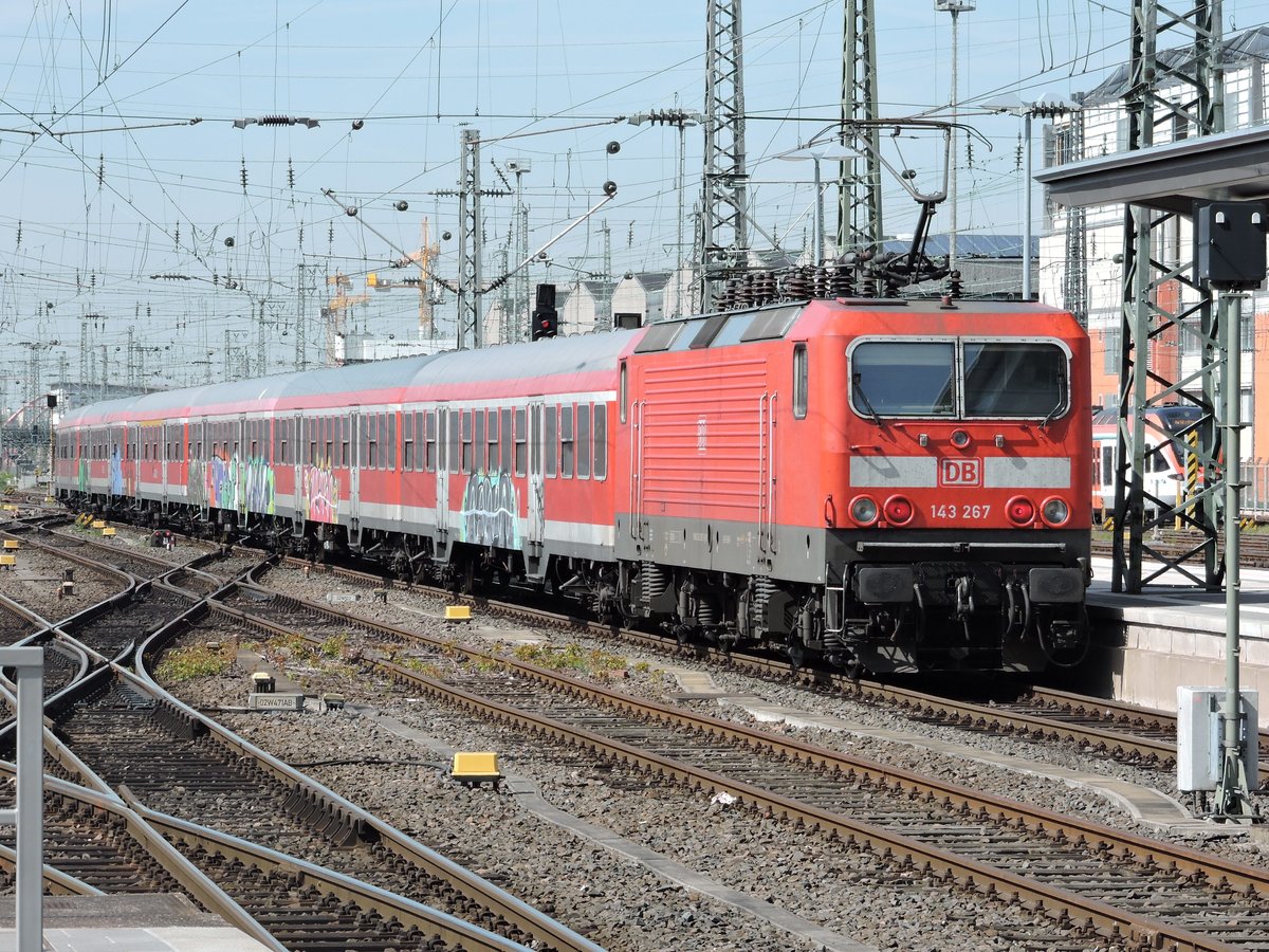 Abfahrt RE 4563 richtung Mannheim Hbf. Frankfurt Hbf, den 24.04.2017