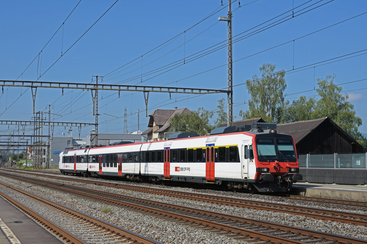 ABt NPZ Domino 50 85 39-43 889-7, auf der S23, fährt beim Bahnhof Rupperswil ein. Die Aufnahme stammt vom 03.09.2019.