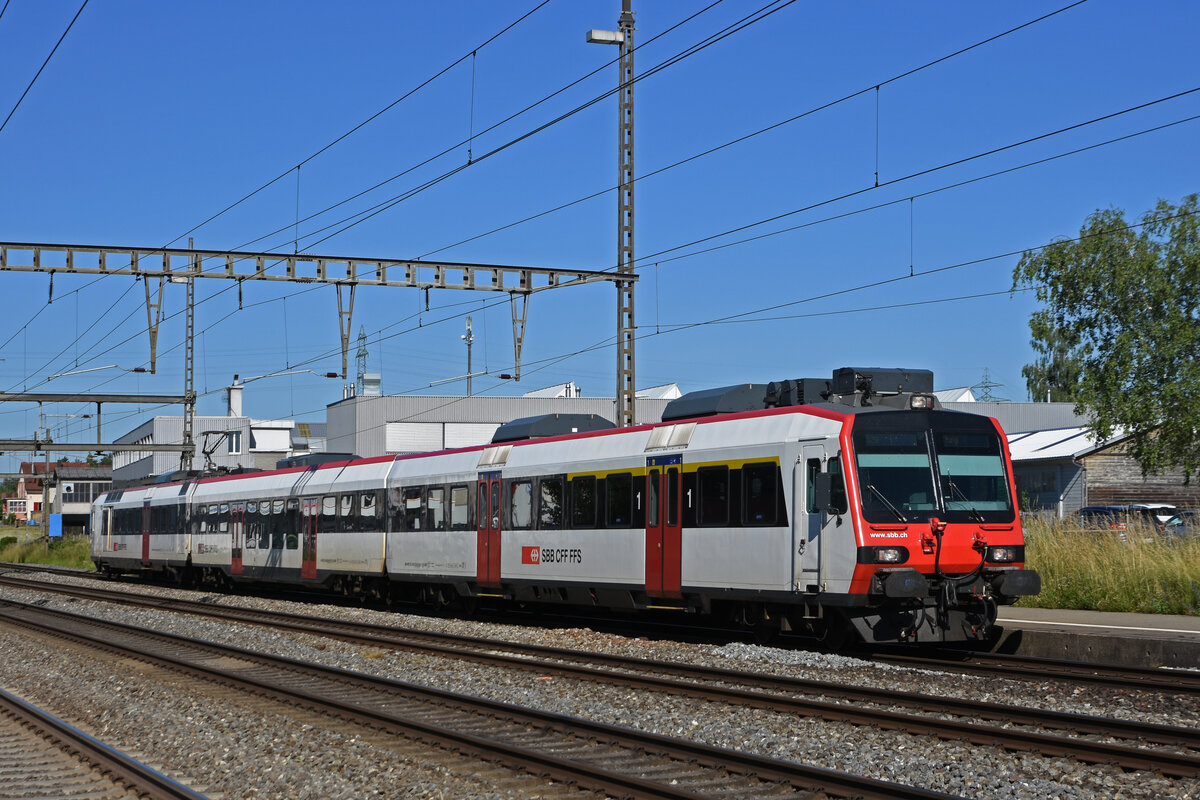 ABt NPZ Domino 50 85 39-43 828-5, auf der S29, fährt beim Bahnhof Rupperswil ein. Die Aufnahme stammt vom 15.07.2021.