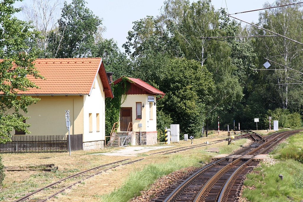 Abzweigstelle Dolni Skrychov am 05.August 2018. Hier verlässt die 760mm Schmalspurstrecke nach Obratan die 1435mm Hauptstrecke Havlickuv Brod - Veselí nad Luznici.