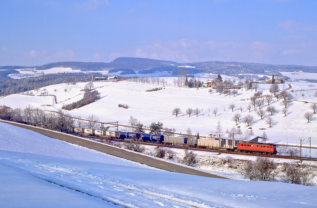 Ae6/6 11414, Zeihen, 24.02.2004.