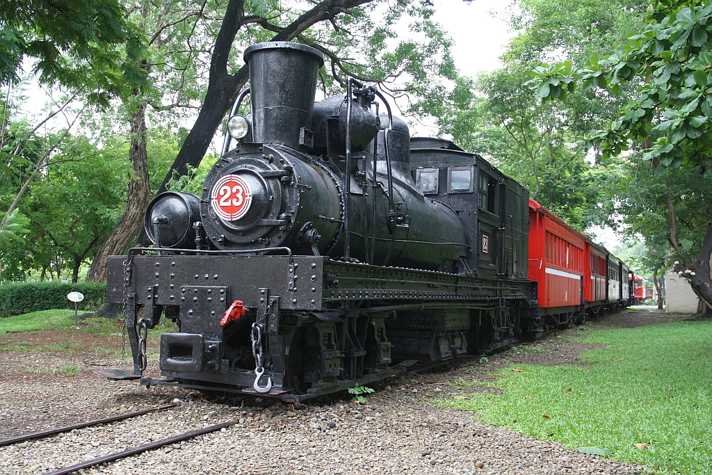 AFR SL23 (Class B 28-2 Shay, Lima, Bj.1913, Fab.Nr. 2714), als Denkmal aufgestellt im Chaiyi Garage Park am 03.Juni 2017.
