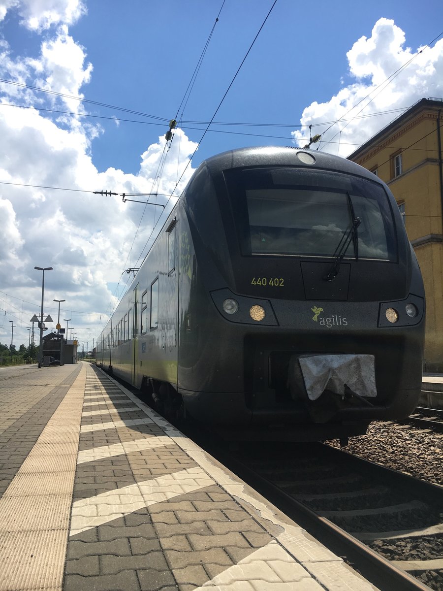 agilis 440 402 steht Abfahrtbereit in Neufahrn /Niederbayern/ Richtung Ulm Hbf. Aufname war am 10.07.18.