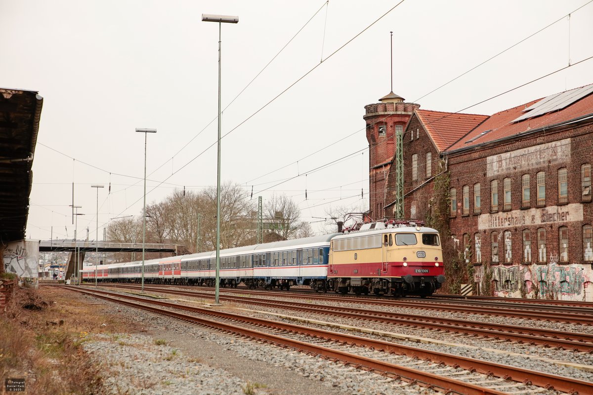 AKE E10 1309 mit Fu�ballsonderzug in Wuppertal, Februar 2020.