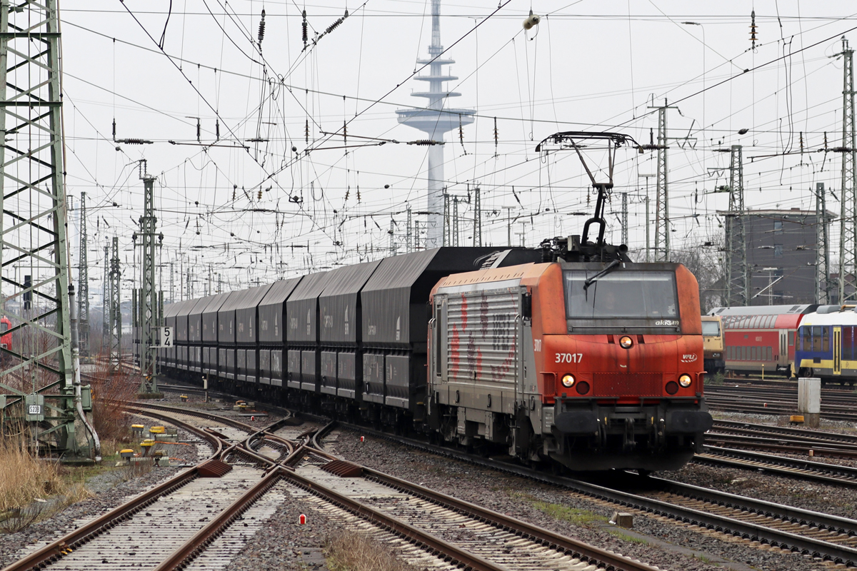 Akiem 37017 in Diensten von VFLI in Bremen 5.3.2024