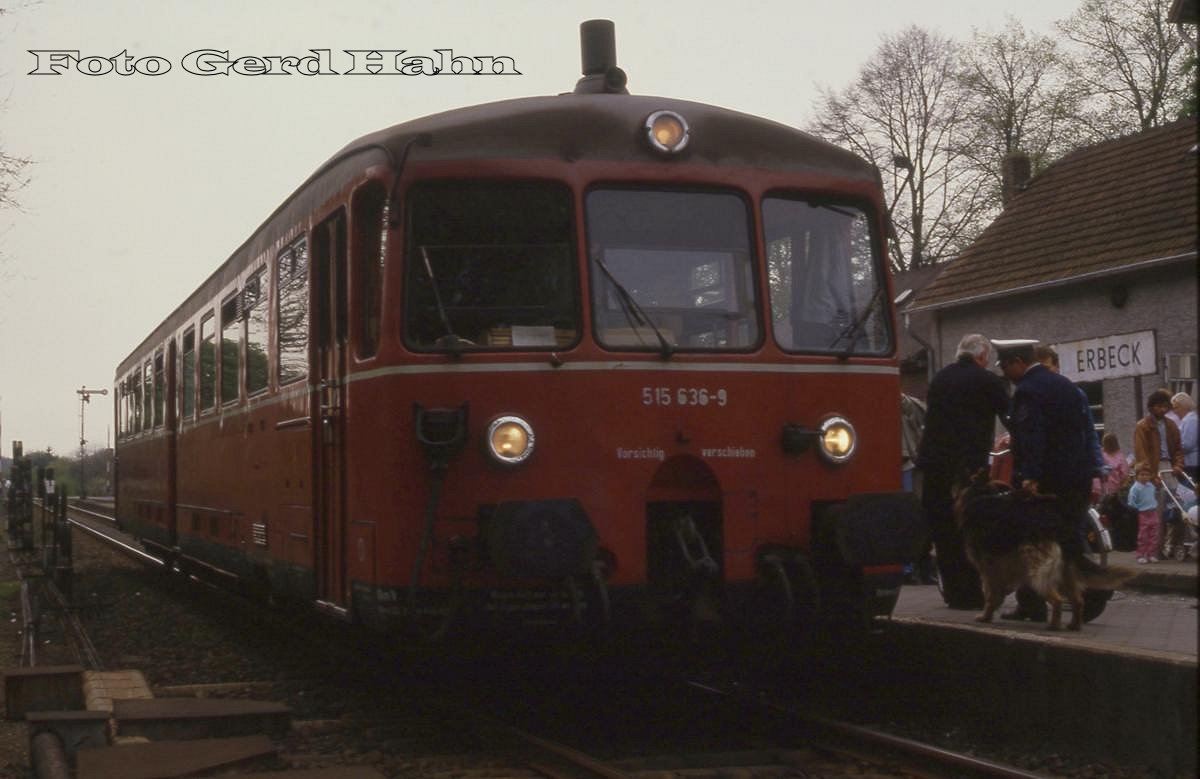 Akku Triebwagen 515626 brachte am 1.5.1988 um 12.00 Uhr Besucher zum Bahnhofs Fest
nach Billerbeck!