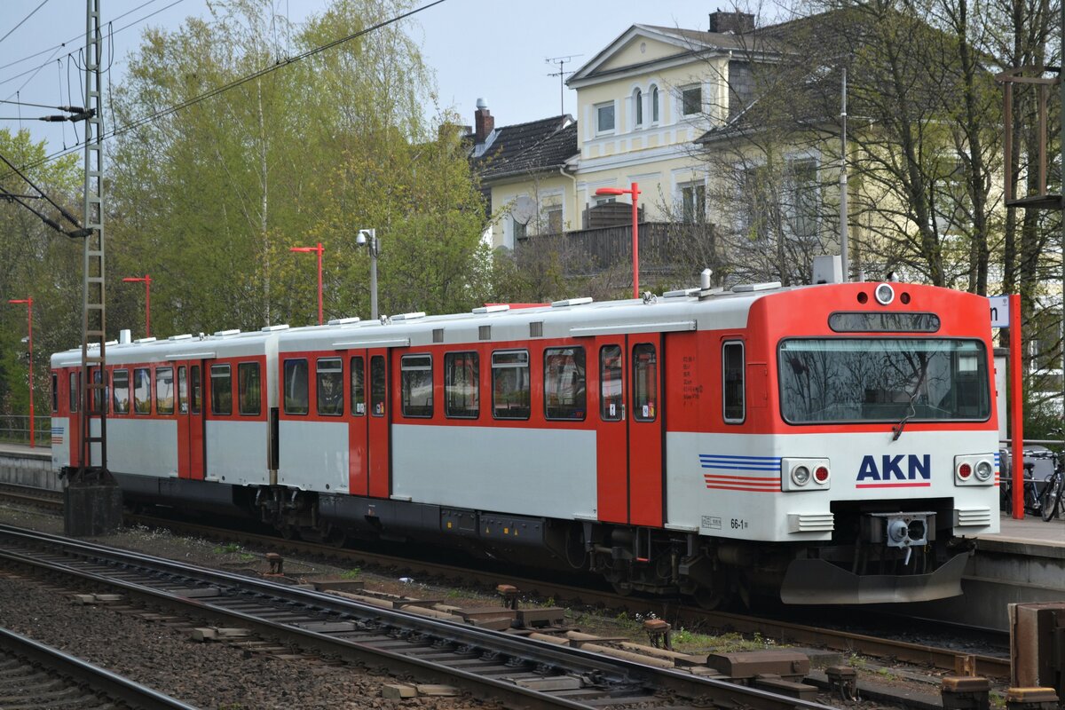 AKN VTA 66.1 steht am 21.04.2017 im Bahnhof Elmshorn.
Ort: Elmshorn, 21.04.2017