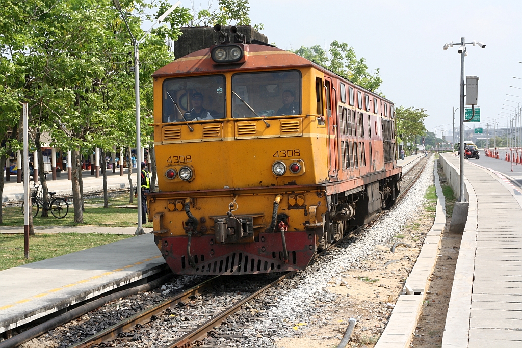 ALD 4308 (Co'Co', de, Alsthom, Bj.1983) am 24.März 2024 in der Bang Sue Junction.