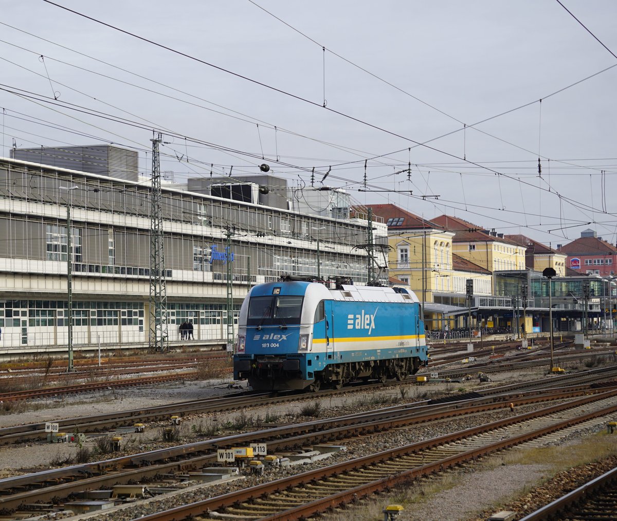 Alex 183 004 rangiert am 09.01.2020 auf dem Hbf. Regensburg.