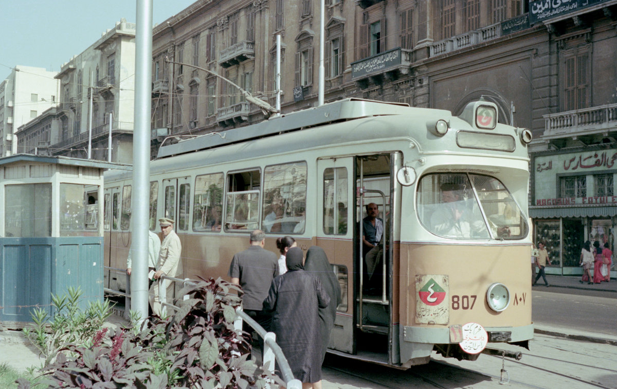 Alexandria: DÜWAG/Kiepe-GT6 807 als SL 4 am 13. Juni 1974. - Bis 1969 verkehrte der GT6 807 im Kopenhagener Straßenbahnnetz. - Scan eines Farbnegativs. Film: Kodak Kodacolor II. Kamera: Kodak Retina Automatic II.