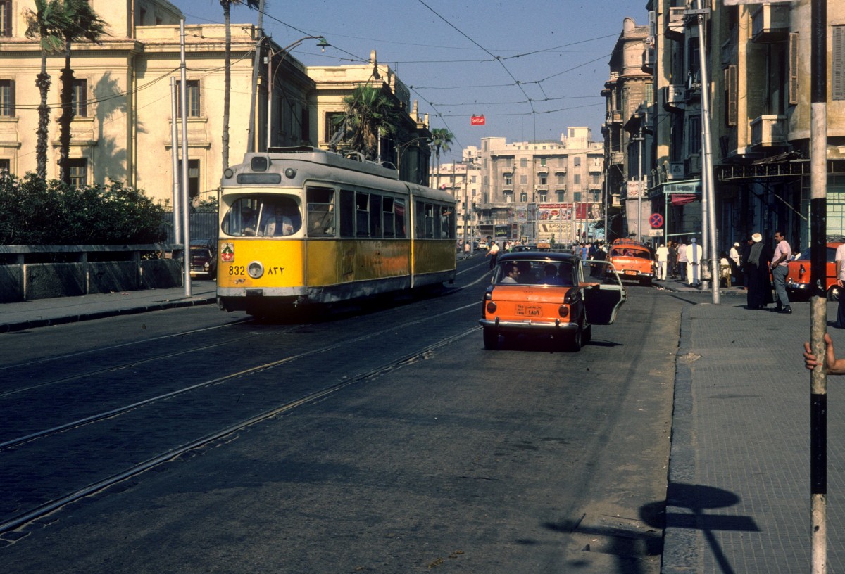 Alexandria SL 4 (DÜWAG-GT6 832, ex-København KS 832) Manshiya am 21. Juni 1977.