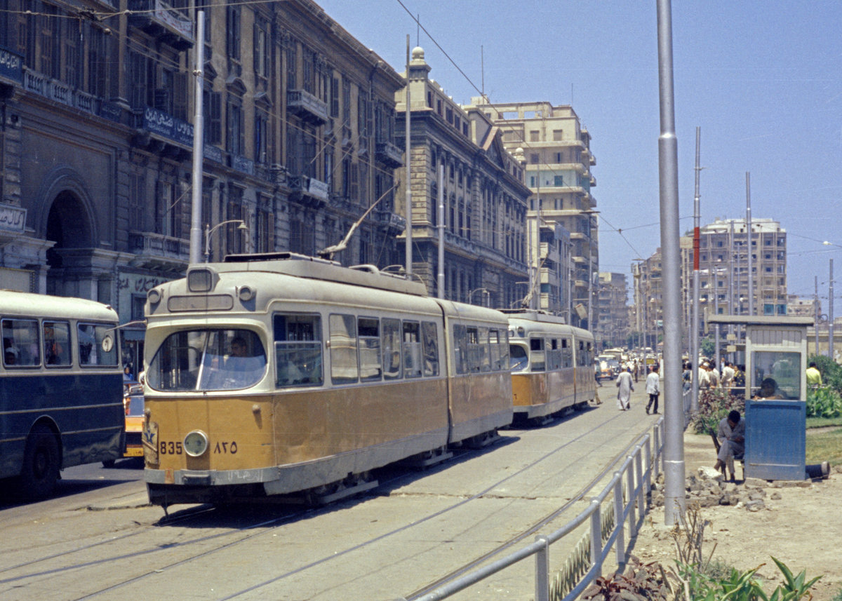 Alexandria SL 7 (DÜWAG/Kiepe-GT6 835 (ehem. Kopenhagen KS 835)) am 10. Juni 1974. - Scan eines Farbnegativs. Film: Alfochrome-Ringfoto (= Sakuracolor R-100?). Kamera: Kodak Retina Automatic II.