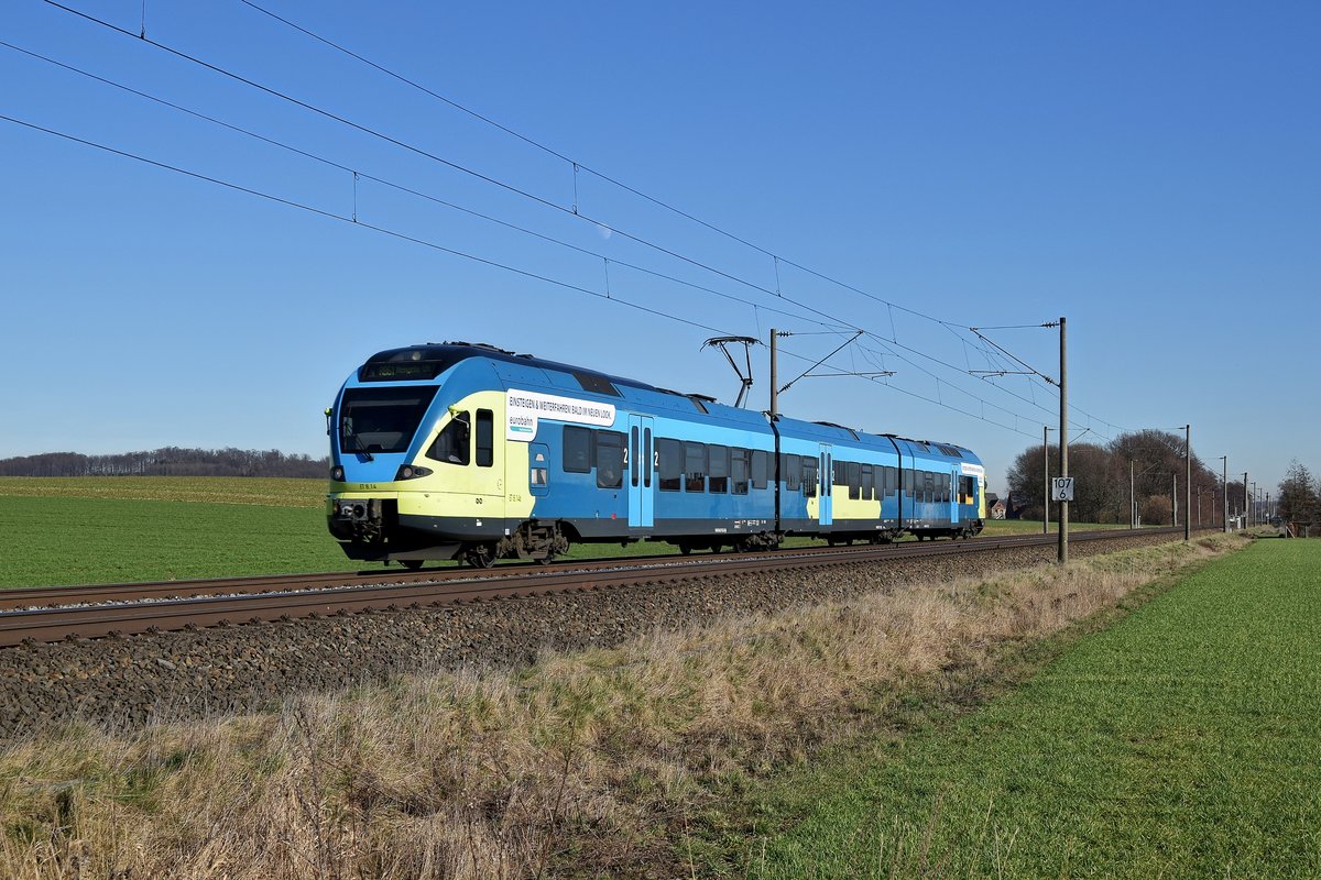 Alpha Trains Europa 427 122/622, vermietet an Keolis Deutschland -Eurobahn- (ET 8.14), noch in den Farben der Westfalenbahn, als RB 61 (20370)  Wiehengebirgs-Bahn  Bielefeld Hbf - Hengelo (bei Melle, 15.02.19).