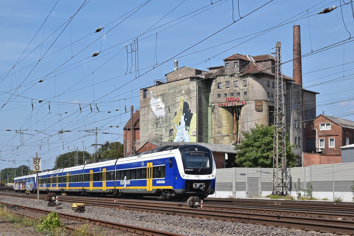 Alpha Trains Europa 440 214/714 und 440 341/841, vermietet an NWB (ET 440 214 und ET 440 341), sind als RS 1 Bremen-Farge - Verden (Aller) unterwegs (Verden (Aller), 16.08.18).