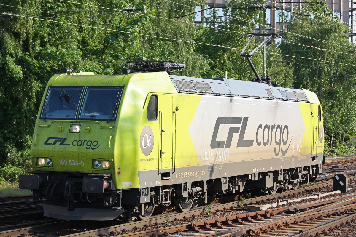 AlphaTrains/CFL Cargo 185 534 am 27.5.13 als Tfzf in D�sseldorf-Rath.