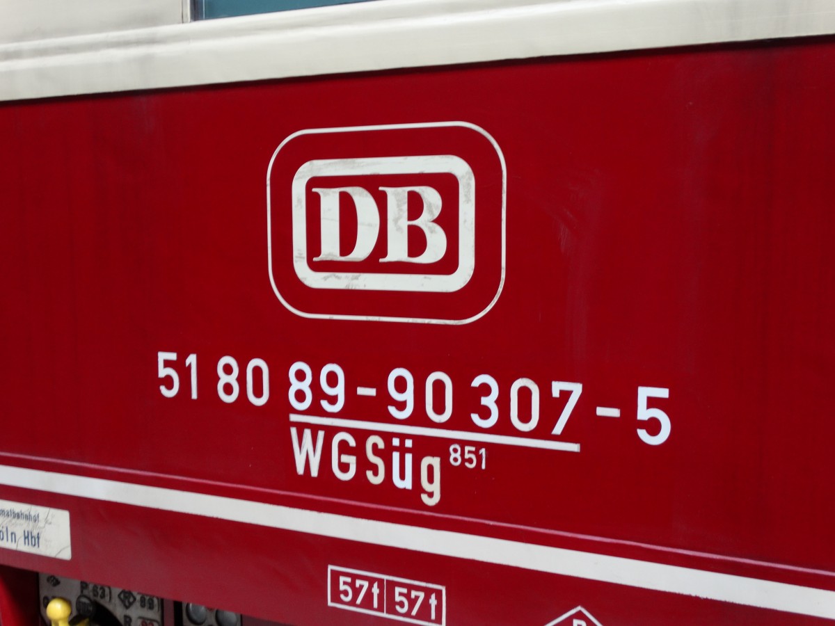Altes DB Logo am einen TEE Wagen am 14.06.15 im DB Museum Koblenz beim Sommerfest