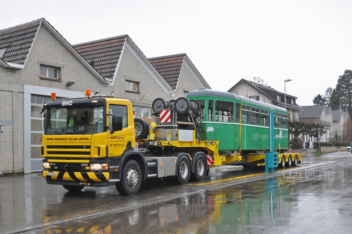 Am 03.03.2016 geht der B 1442 auf die letzte Reise. Bei leichtem Regen trifft der Lastwagen bei der Firma Thommen in Kaiseraugst ein.